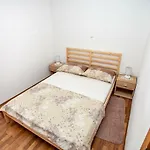 Ap Punta Next To Sandy Beach, With Garden Apartman *