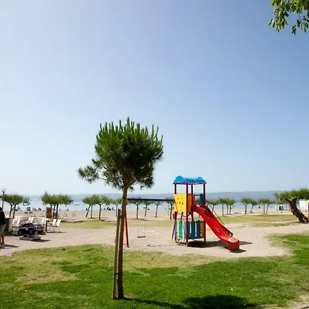 Ap Punta Next To Sandy Beach, With Garden Apartment *